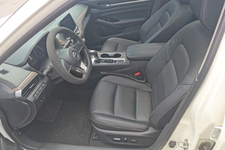 Used Nissan Teana 2021 2.0L XL Comfort Edition Left Front Seat