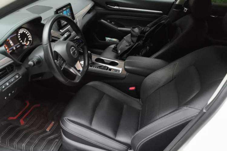 Used Nissan Teana 2021 2.0L XL Upper AD1 Smart Drive & Navigation Edition Left Front Seat