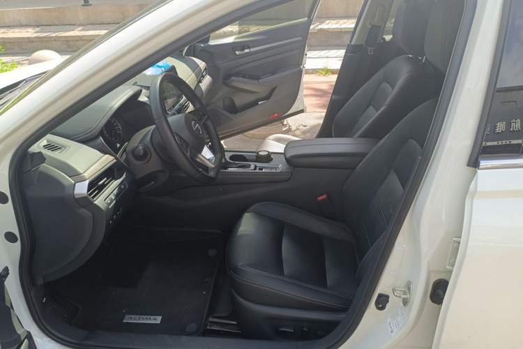 Used Nissan Teana 2021 2.0L XL Upper AD1 Smart Drive & Navigation Edition Left Front Seat