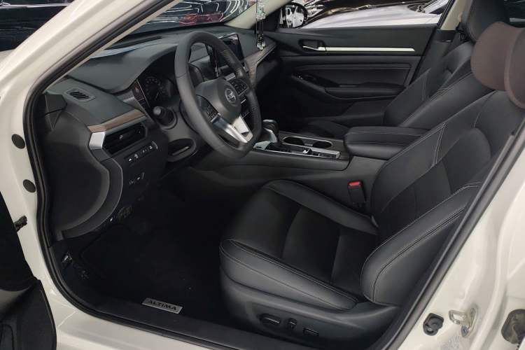 Used Nissan Teana 2021 2.0L XL Comfort Edition Left Front Seat