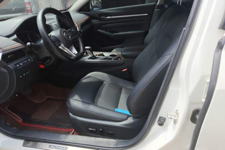 Used Nissan Teana 2021 2.0L XL Upper AD1 Smart Drive & Navigation Edition Left Front Seat