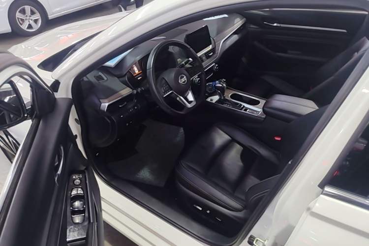 Used Nissan Teana 2021 2.0L XL Comfort Edition Left Front Seat