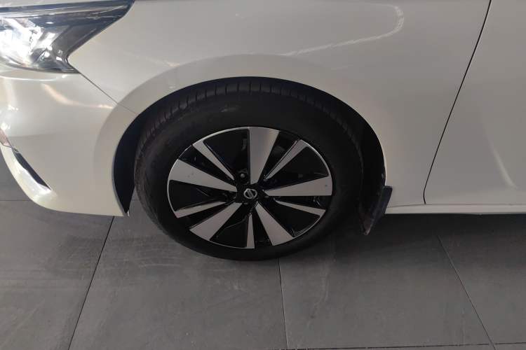 Used Nissan Teana 2021 2.0L XL Comfort Edition Left Front Wheel Hub