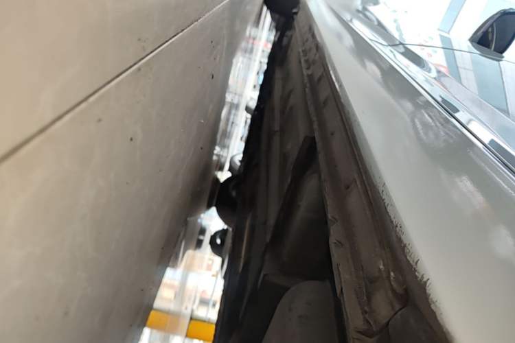 Used Nissan Teana 2021 2.0L XL Comfort Edition Left Side Sill