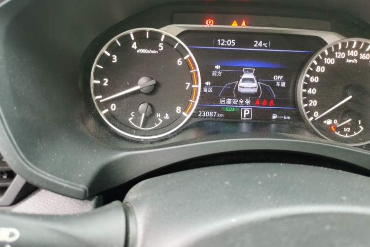 Used Nissan Teana 2021 2.0T XL Upper AD1 Smart Navigation Edition Odometer Close Up