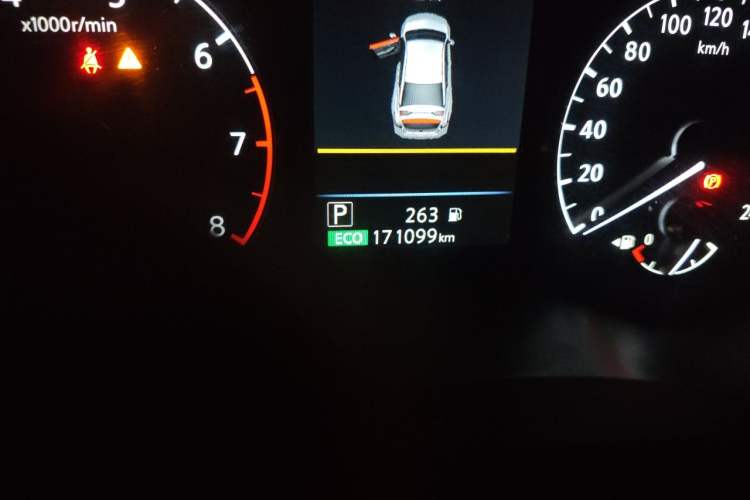 Used Nissan Teana 2021 2.0L XL Comfort Edition Odometer Close Up