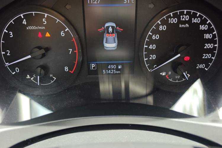Used Nissan Teana 2021 2.0L XL Comfort Edition Odometer Close Up