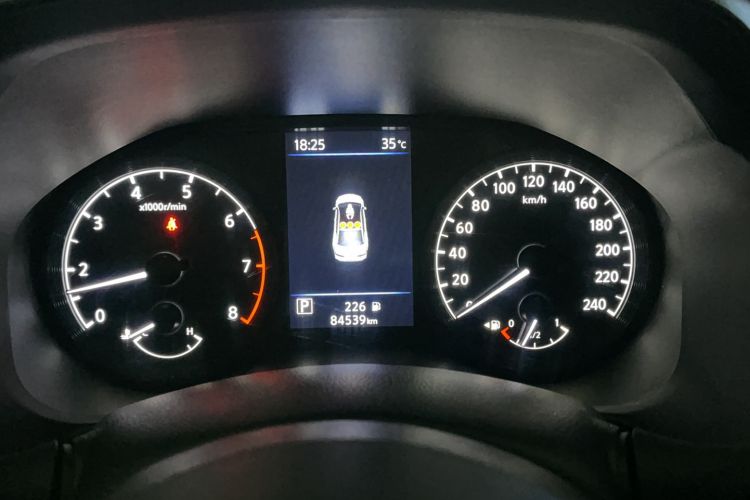 Used Nissan Teana 2021 2.0L XL Comfort Edition Odometer Close Up