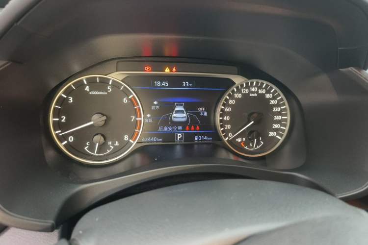 Used Nissan Teana 2021 2.0T XL Upper AD1 Smart Navigation Edition Odometer Close Up