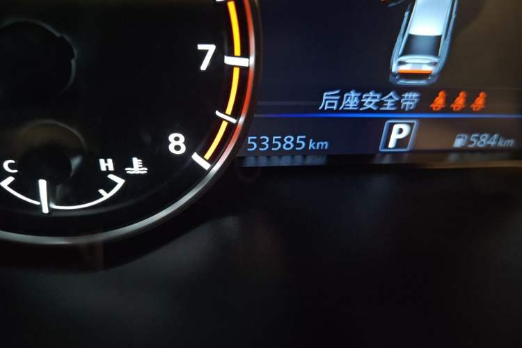 Used Nissan Teana 2021 2.0L XL Upper AD1 Smart Drive & Navigation Edition Odometer Close Up