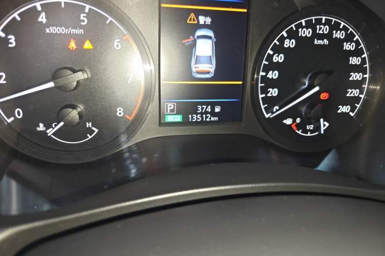 Used Nissan Teana 2021 2.0T XL Smart Upgrade Edition Odometer Close Up