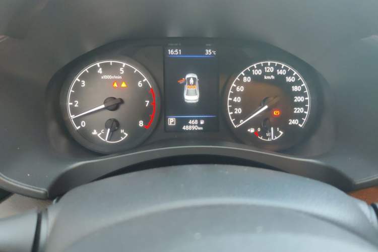 Used Nissan Teana 2021 2.0L XL Comfort Edition Odometer Close Up