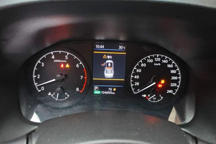 Used Nissan Teana 2021 2.0L XL Comfort Edition Odometer Close Up