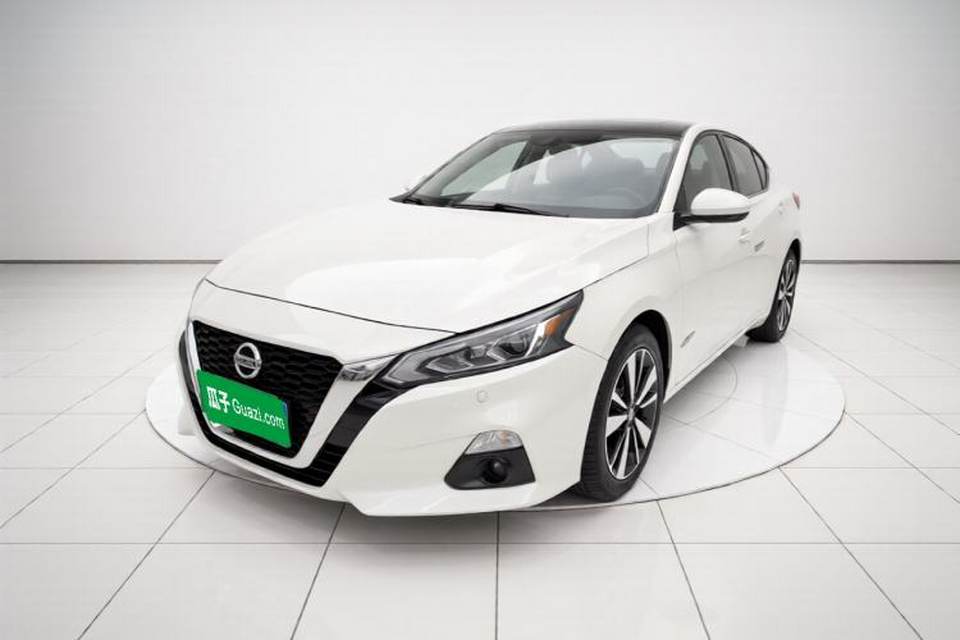 Nissan Teana 2021