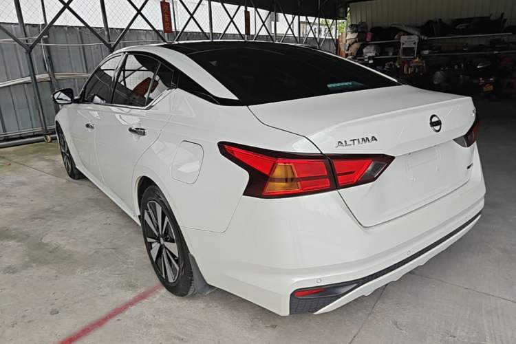 Used Nissan Teana 2021 2.0L XL Comfort Edition Rear Left 45 Deg