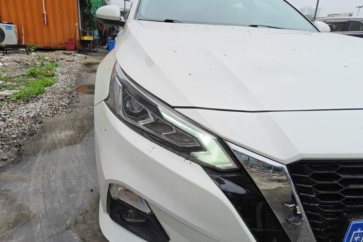 Used Nissan Teana 2021 2.0L XL Comfort Edition Right Front Headlight