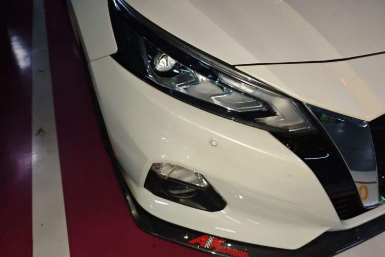 Used Nissan Teana 2021 2.0L XL Comfort Edition Right Front Headlight
