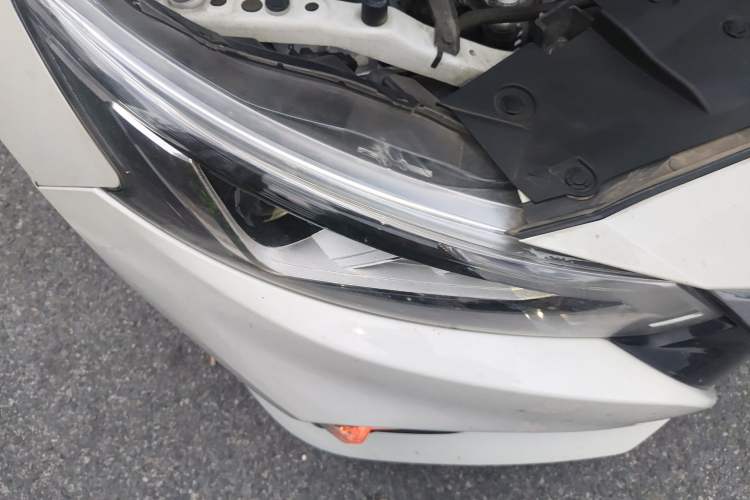 Used Nissan Teana 2021 2.0L XL Comfort Edition Right Front Headlight