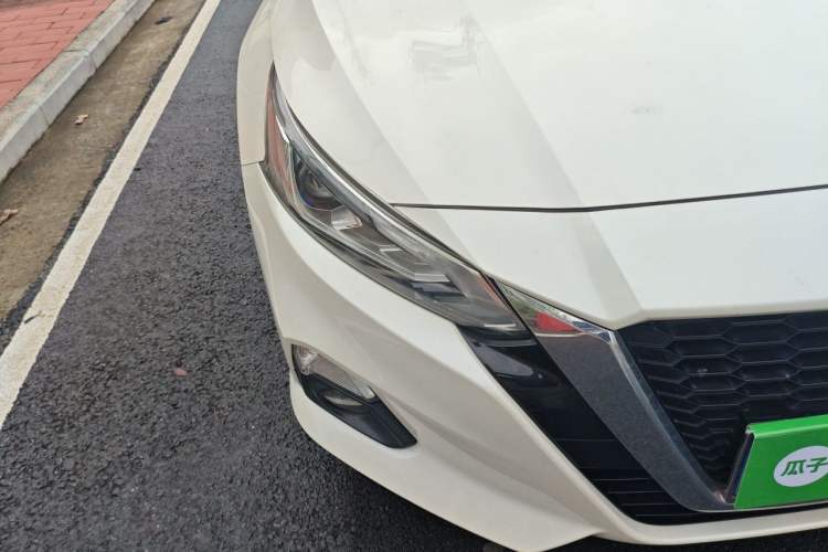 Used Nissan Teana 2021 2.0L XL Comfort Edition Right Front Headlight