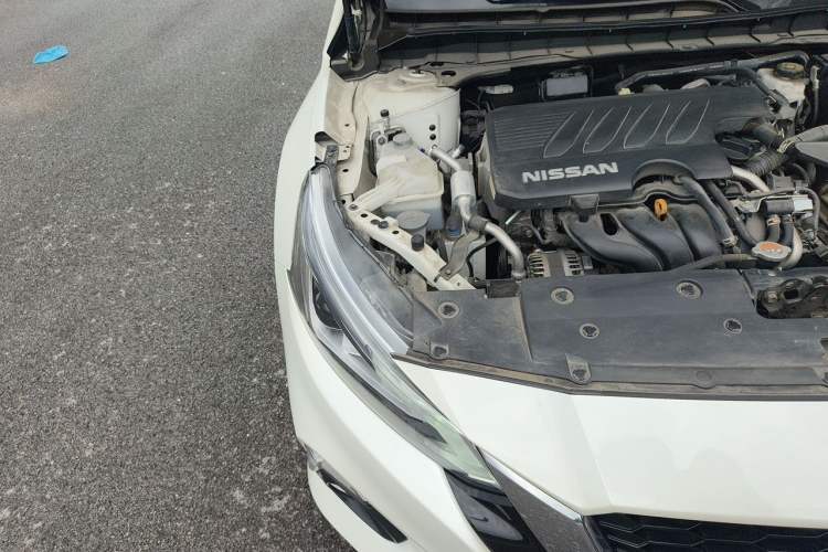 Used Nissan Teana 2021 2.0L XL Comfort Edition Right Front Headlight