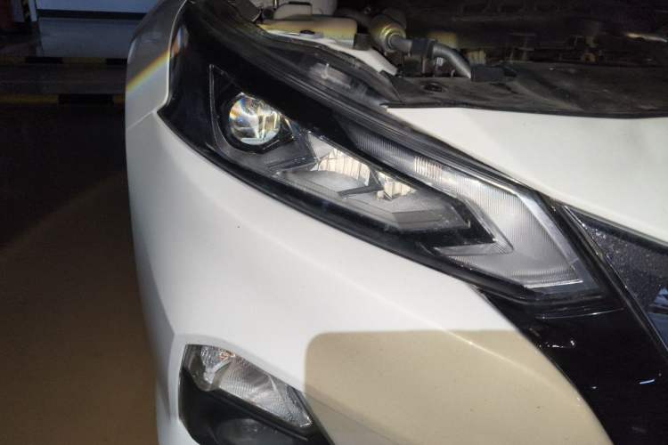 Used Nissan Teana 2021 2.0L XL Comfort Edition Right Front Headlight