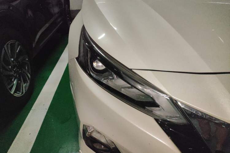 Used Nissan Teana 2021 2.0L XL Comfort Edition Right Front Headlight