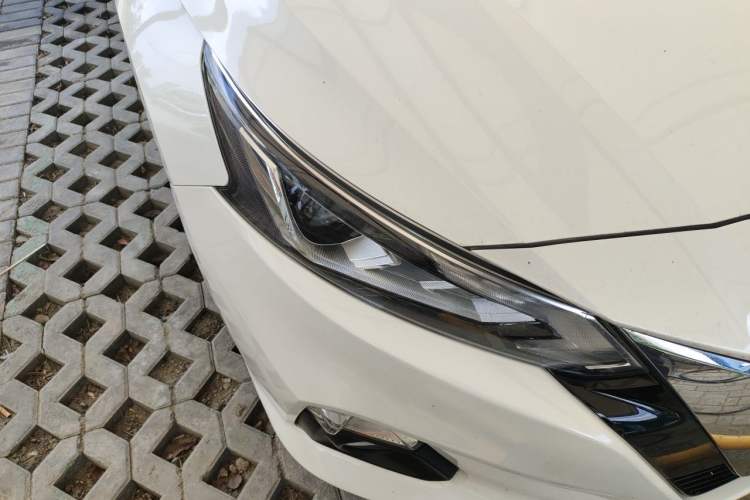 Used Nissan Teana 2021 2.0L XL Comfort Edition Right Front Headlight