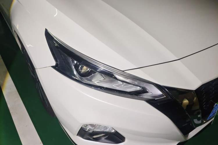 Used Nissan Teana 2021 2.0L XL Comfort Edition Right Front Headlight