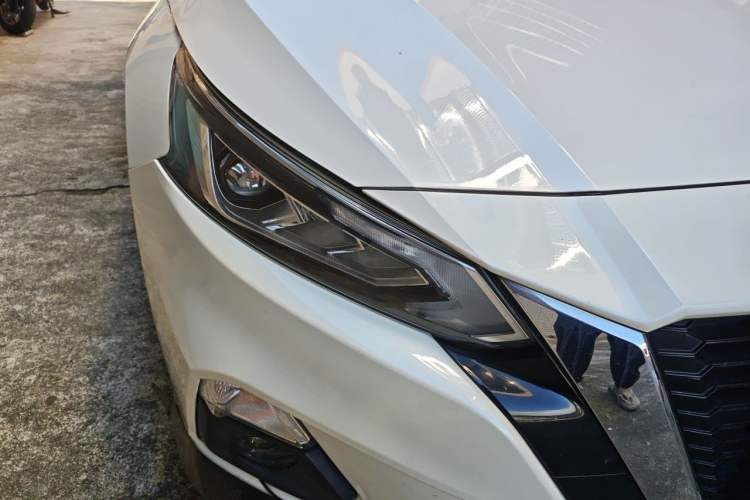 Used Nissan Teana 2021 2.0L XL Comfort Edition Right Front Headlight