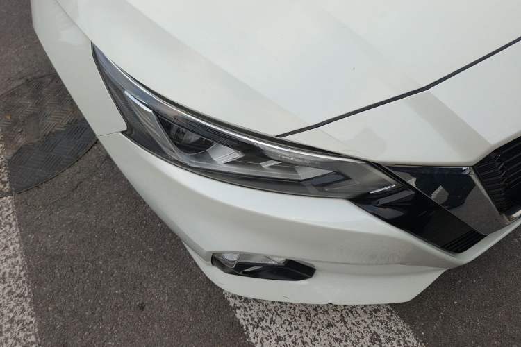Used Nissan Teana 2021 2.0L XL Comfort Edition Right Front Headlight