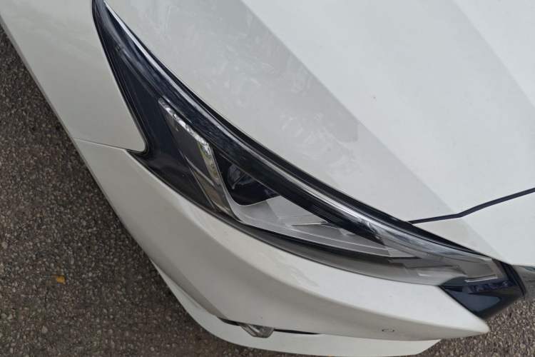 Used Nissan Teana 2021 2.0L XL Upper AD1 Smart Drive & Navigation Edition Right Front Headlight