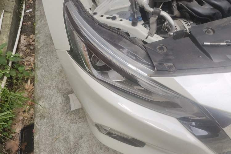 Used Nissan Teana 2021 2.0L XL Comfort Edition Right Front Headlight