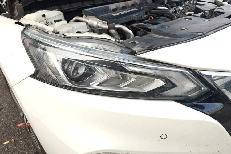 Used Nissan Teana 2021 2.0L XL Upper AD1 Smart Drive & Navigation Edition Right Front Headlight
