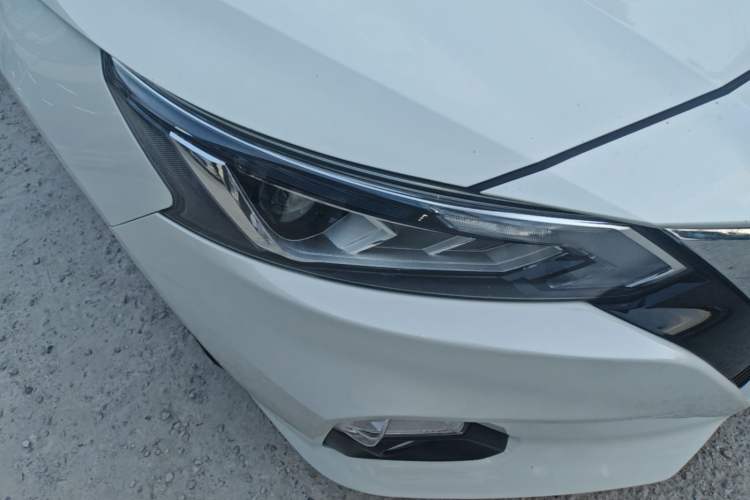 Used Nissan Teana 2021 2.0L XL Comfort Edition Right Front Headlight