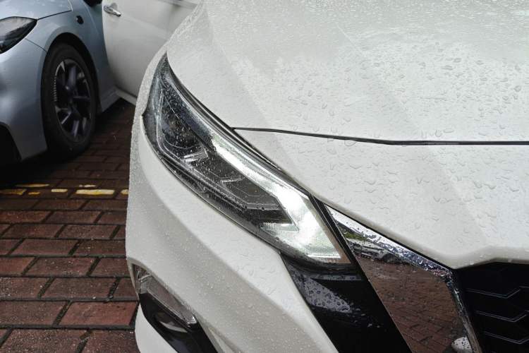 Used Nissan Teana 2021 2.0L XL Comfort Edition Right Front Headlight