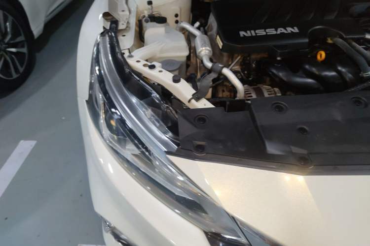 Used Nissan Teana 2021 2.0L XL Comfort Edition Right Front Headlight