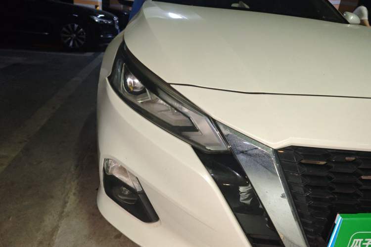 Used Nissan Teana 2021 2.0L XL Comfort Edition Right Front Headlight