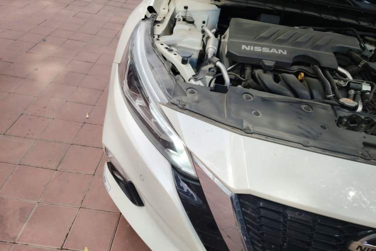 Used Nissan Teana 2021 2.0L XL Upper AD1 Smart Drive & Navigation Edition Right Front Headlight