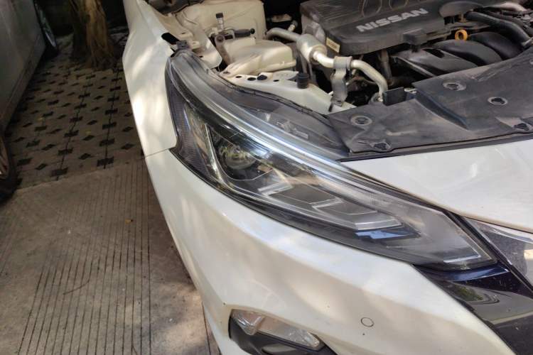 Used Nissan Teana 2021 2.0L XL Upper AD1 Smart Drive & Navigation Edition Right Front Headlight