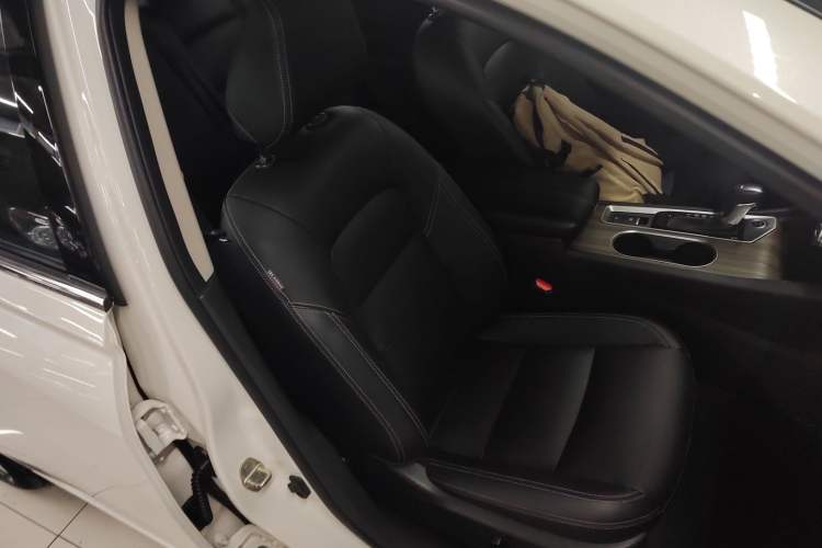 Used Nissan Teana 2021 2.0L XL Comfort Edition Right Front Seat