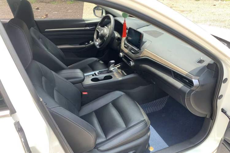 Used Nissan Teana 2021 2.0L XL Comfort Edition Right Front Seat