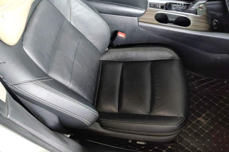 Used Nissan Teana 2021 2.0L XL Comfort Edition Right Front Seat