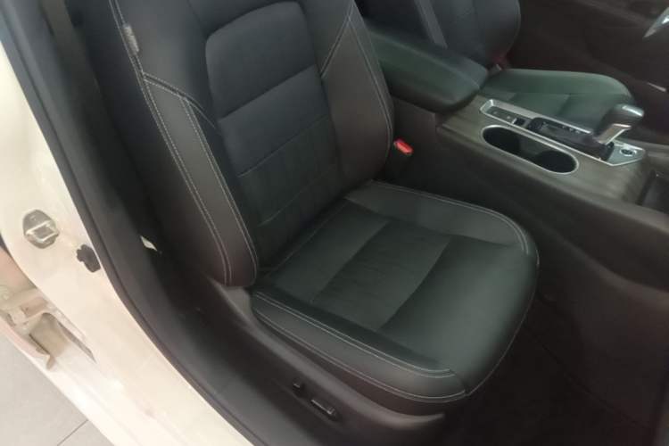 Used Nissan Teana 2021 2.0L XL Comfort Edition Right Front Seat