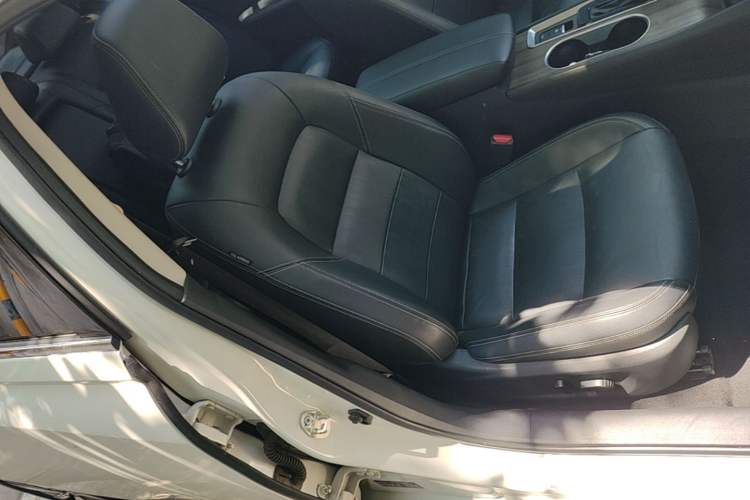 Used Nissan Teana 2021 2.0L XL Comfort Edition Right Front Seat