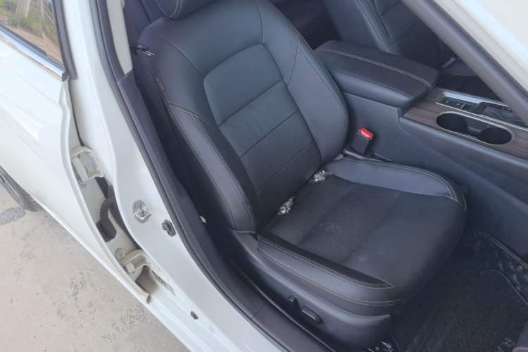 Used Nissan Teana 2021 2.0L XL Comfort Edition Right Front Seat