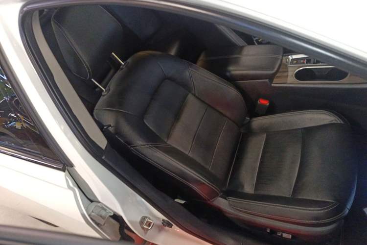 Used Nissan Teana 2021 2.0L XL Comfort Edition Right Front Seat
