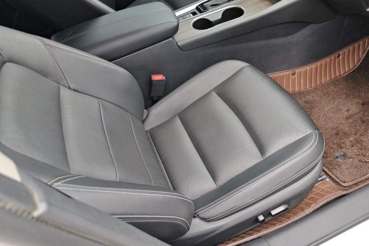 Used Nissan Teana 2021 2.0L XL Comfort Edition Right Front Seat