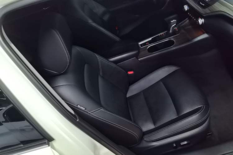 Used Nissan Teana 2021 2.0L XL Comfort Edition Right Front Seat