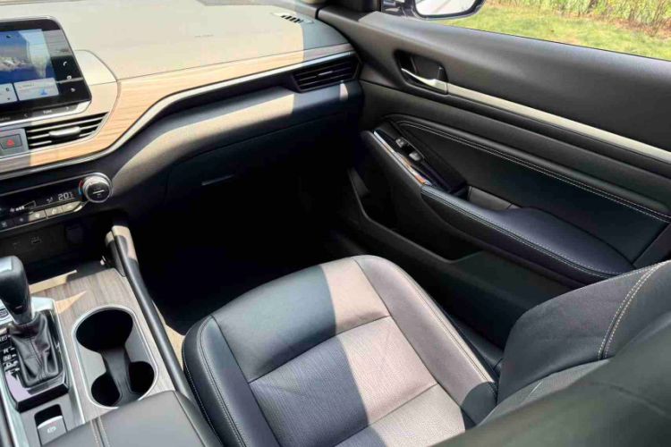 Used Nissan Teana 2021 2.0L XL Comfort Edition Right Front Seat