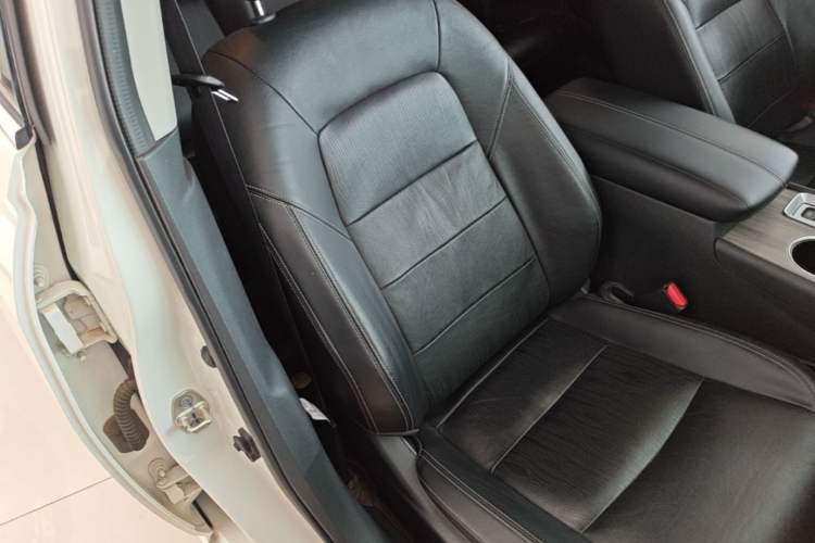 Used Nissan Teana 2021 2.0L XL Comfort Edition Right Front Seat